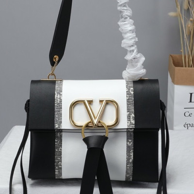 Valentino 2019 V-ring Leather Shoudler Bag,24CM - 발렌티노 2019 브이링 여성용 레더 숄더백 ,VTB0589,24CM,화이트+블랙