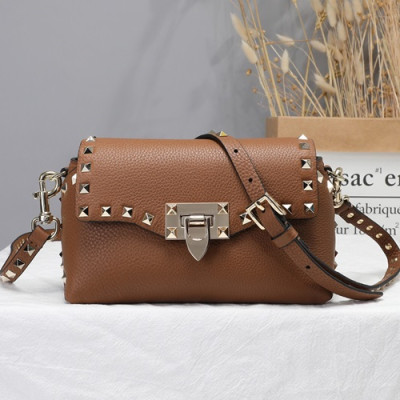 Valentino 2019 Leather Garavani Rockstud Cross Bag,20CM - 발렌티노 2019 레더 가라바니 락스터드 크로스백,0095 - VTB0660,20CM,브라운