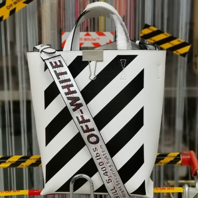 Off White 2019 Leather Tote Shoulder Bag,29cm - 오프화이트 2019 레더 남여공용 토트 숄더백,OFFB0060,29cm,화이트