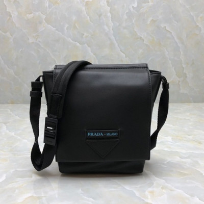 Prada 2019 Leather Shoulder Bag,20CM - 프라다 2019 레더 남여공용 숄더백,PRAB0052,20cm,블랙