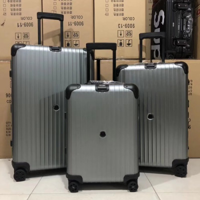 RIMOWA & Moncler 2019 Carrier,20/26/30 in - 리모와 & 몽클레어 2019 남여공용 캐리어, RIMC0063,20/26/30 in,실버