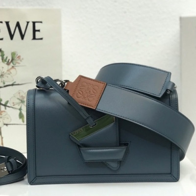 Loewe 2019 Barcelona Large Shoulder Bag, 24CM - 로에베 2019 바르셀로나 라지 숄더백 ,10157-LOEB0031, 24CM, 블루