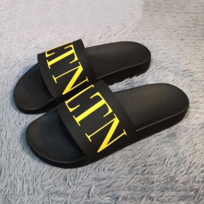 Valentino 2019 Mm/Wm Logo Casual Slipper - 발렌티노 남자 로고 캐쥬얼 슬리퍼 Val013x.Size(225 - 275).블랙