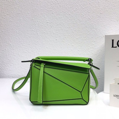 Loewe 2019 Puzzle Mini Shoulder Bag, 18CM - 로에베 2019 퍼즐 미니 숄더백 ,LOEB0120, 18CM, 라이트그린