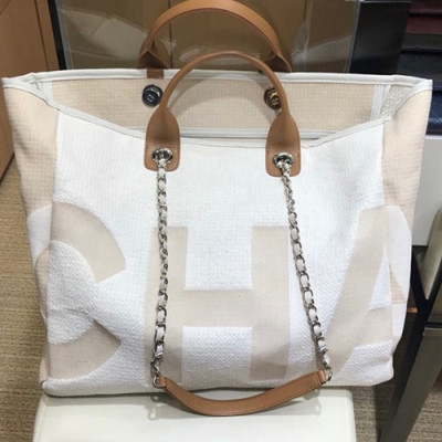 [수납력 GOOD!!]Chanel 2019 Canvas Tote Shoulder Shopper Bag ,38CM - 샤넬 2019 캔버스 토트 숄더 쇼퍼백  CHAB0891,38CM,화이트