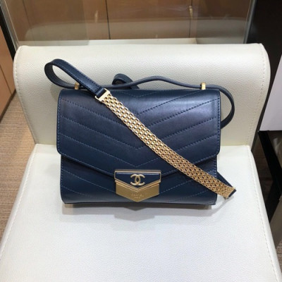 Chanel 2019 Leather Women Small Shoulder Bag,19CM - 샤넬 2019 레더 여성용 스몰 숄더백,CHAB0936,19CM,네이비