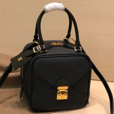 Louis Vuitton 2019 Neo Square Women Tote Shoulder Bag,18cm - 루이비통 2019 네오 스퀘어 여성용 토트 숄더백 M55334,LOUB1548,18cm,블랙