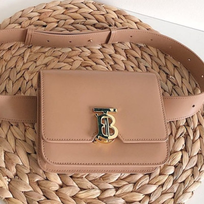 Burberry 2019 Ladies TB Leather Hip Sack , 17cm - 버버리 2019 TB 레더 여성용 힙색 ,BURB0332,17cm,베이지