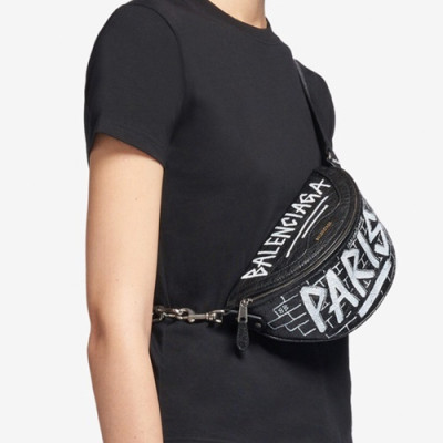 Balenciaga 2019 Leather Hip Sack Belt Bag,24CM - 발렌시아가 2019 남여공용 레더 힙색 벨트백,BGB0379,24CM,블랙