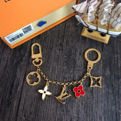 LouisVuitton bag charm-루이비통 플뢰르 드 모노그램 백 참 체인 Lou0011.컬러(옐로우 골드)