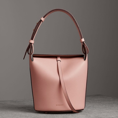 Burberry 2019 Small Leather Bucket Tote Bag, 29cm - 버버리 2019 여성용 스몰 레더 버킷 토트백 ,BURB0377,29cm,핑크