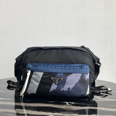 Prada 2019 Nylon Hip Sack,26cm - 프라다 2019 남여공용 나일론 힙색 ,2VH038-3,26cm,블랙