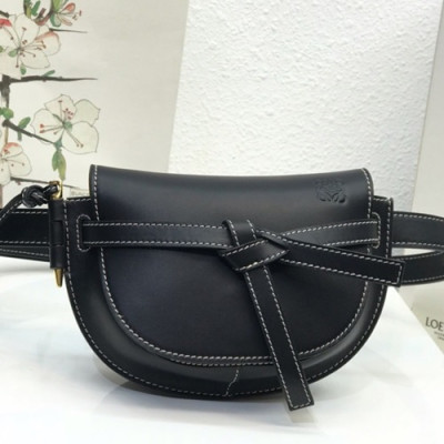 Loewe 2019 Gate  Hip Sack / Belt Bag,15CM - 로에베 2019 게이트 힙색 / 벨트백 ,LOEB0345, 15CM,블랙