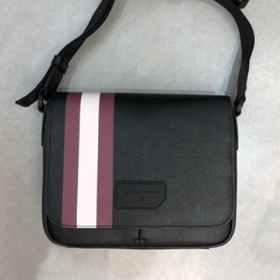 Bally 2019 Leather Shoulder Bag,26cm  - 발리 2019 레더 남성용 숄더백 BALB0096,26cm,블랙