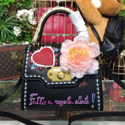 Dolce&Gabbana 2019 Leather Tote Shoulder Bag ,24CM - 돌체 앤 가바나 2019 레더 여성용 토트 숄더백 DGB0159,24cm,블랙