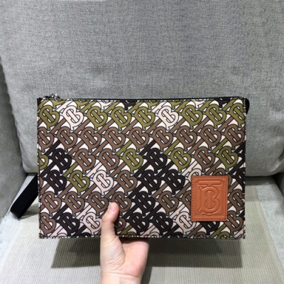 Burberry 2019 TB Nylon & Leather Clutch Bag , 29cm - 버버리 2019 TB 남여공용 나일론&레더 클러치백 ,BURB0404,29cm,브라운