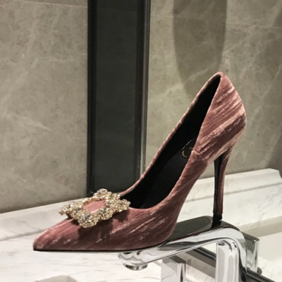 Roger Vivier 2019 Ladies Velvet Pumps Heel / Flat Shoes - 로저비비에 2019 여성용 벨벳 펌프스 힐 / 플랫슈즈 RVS0028.Size(225 - 245).퍼플핑크