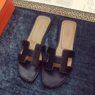 Hermes 2019 Ladies Classic Oasis Leather Slipper - 에르메스 2019 여성용 클래식 오아시스 레더 슬리퍼 HERS0011,Size(220 - 260).블랙