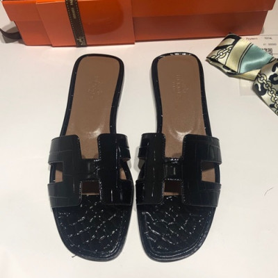 Hermes 2019 Ladies Oasis Leather Slipper - 에르메스 2019 여성용 오아시스 레더 슬리퍼 HERS0062,Size(225 - 245).블랙