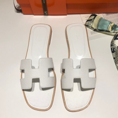 Hermes 2019 Ladies Oasis Leather Slipper - 에르메스 2019 여성용 오아시스 레더 슬리퍼 HERS0066,Size(225 - 245).화이트