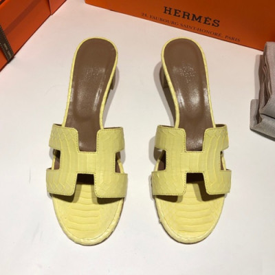 Hermes 2019 Ladies Oasis Leather Middle Heel Slipper - 에르메스 2019 여성용 오아시스 레더 미들힐 슬리퍼 HERS0103,Size(225 - 250).라이트옐로우