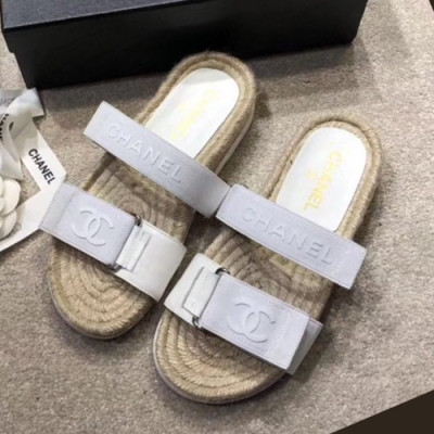 Chanel 2019 Ladies Leather Slipper - 샤넬 2019 여성용 레더 슬리퍼 CHAS0244.Size(225 - 250).화이트