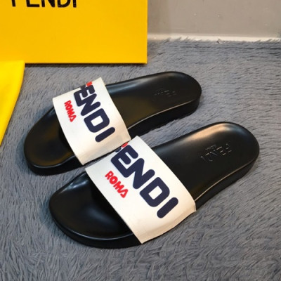 Fendi 2019 Mm / Wm Slipper - 펜디 2019 남여공용 슬리퍼 FENS0086.Size(225 - 275).화이트