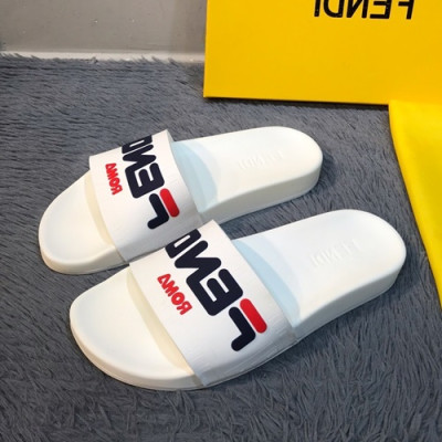 Fendi 2019 Mm / Wm Slipper - 펜디 2019 남여공용 슬리퍼 FENS0087.Size(225 - 275).화이트