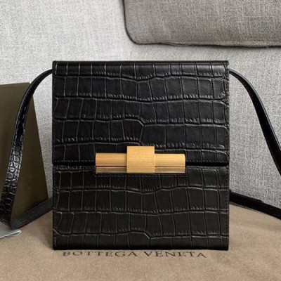 Bottega Veneta 2019 Daisey Leather Shoulder Bag,19cm - 보테가 베네타 2019 데이지 레더 여성용 숄더백 577038,BVB0378,19cm,블랙