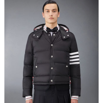 Thom Browne Mens Goose Down Padding - 톰브라운 남성 클래식 구스다운 봄버자켓  Tho0366x
