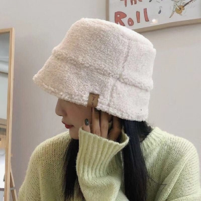 Gucci 2019 Ladies Lambs Wool Cap - 구찌 2019 여성용 램스  울 모자 GUCM0038, 화이트