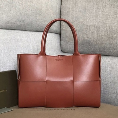 Bottega Veneta 2019 Leather Ladies Tote Shopper Bag,36cm - 보테가 베네타 2019 레더 여성용 토트 쇼퍼백,609175, BVB0497,36cm,브릭브라운