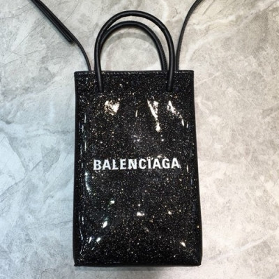 Balenciaga 2019 Super Mini Tote Shoulder Bag / Phone Bag,18CM - 발렌시아가 2019 여성용 슈퍼 미니 토트 숄더백 / 폰 백,BGB0505,18CM,블랙