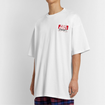 [베트멍]Vetements 2020 Mm/Wm Printing Logo Cotton Short Sleeved Oversize Tshirts - 베트멍 2020 남자 프린팅 로고 코튼 오버사이즈 반팔티 Vet0045x.Size(xs - xl).화이트