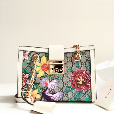 Gucci 2020 GG Supreme Padlock Small Shoulder Bag,26CM - 구찌 2020 GG 수프림 패드락 스몰 숄더백 ,498156,GUB0913,26CM,화이트+브라운