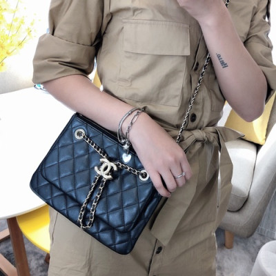 Chanel 2019 Leather Chain Shoulder Cross Bag / Clutch Bag,22.5CM - 샤넬 2019 여성용 레더 체인 숄더 크로스백,CHAB1379,22.5CM,블랙