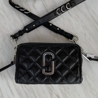 Mark Jacobs 2019 Leather Women Camera Shoulder Bag,21cm - 마크제이콥스 2019 레더 여성용 카메라 숄더백,MJB0149,21cm,블랙