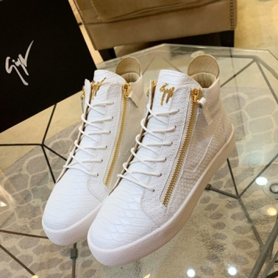 Giuseppe Zanoti 2020 Mens Leather Sneakers - 쥬세페자노티 2020 남성용 레더 스니커즈 GZS0047,Size(240 - 270).화이트