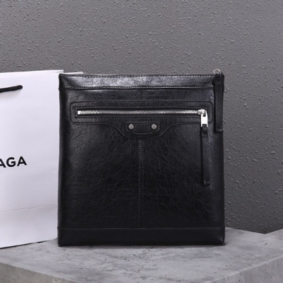 Balenciaga 2020 Leather Shoulder Bag ,29CM - 발렌시아가 2020 남성용 레더 숄더백,BGB0553,29CM,블랙