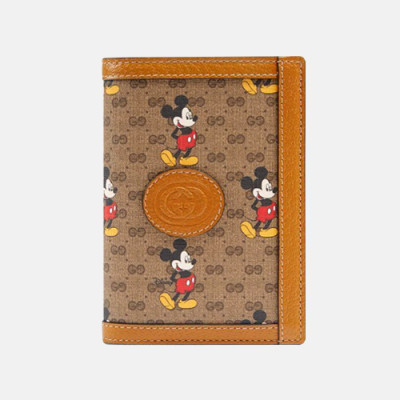 Gucci 2020 Mm / Wm Passport Case ,602538 - 구찌 2020 남여공용 여권지갑 ,GUW0136.Size(14cm).브라운