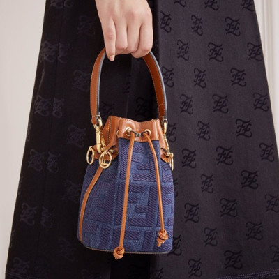 Fendi 2020 Mon Tresor Bucket Tote Shoulder Bag ,18CM - 펜디 2020 몬 트레조 버킷 토트 숄더백  FENB0529,18CM,블루