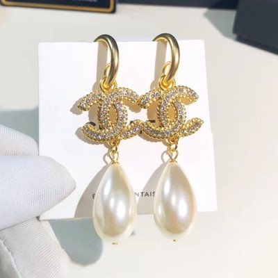 Chanel 2020 Ladies Earring  - 샤넬 2020 여성용 이어링 ACC0039.(옐로우골드)