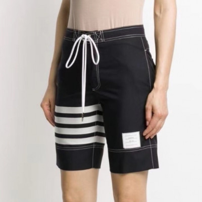 [톰브라운]Thom Browne 2020 Mens Casual Logo Training Short Pants - 톰브라운 남성 캐쥬얼 로고 트레이닝 반바지 Tho0840x.Size(m - 2xl).블랙