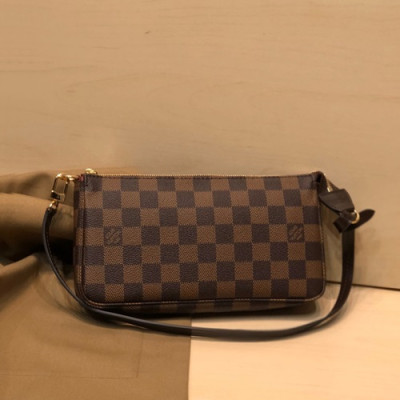 Louis Vuitton 2020 Pochette Accessoires Monogram Shoulder Bag ,22.5cm - 루이비통 2020 포쉐트 악세수아 모노그램 숄더백,M58009, LOUB2150, 22.5cm,브라운