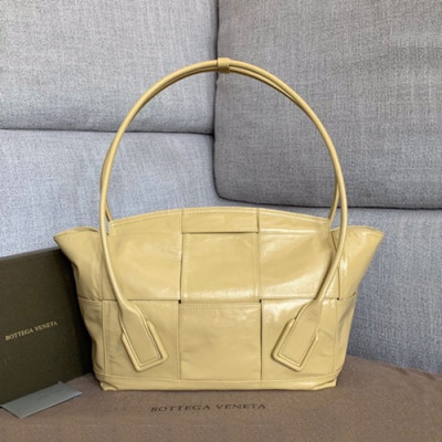 Bottega Veneta 2020 Arco Slouch Tote Bag,32cm - 보테가 베네타 2020 아르코 슬라우치 토트백, 618464,BVB0556,32cm,옐로우베이지