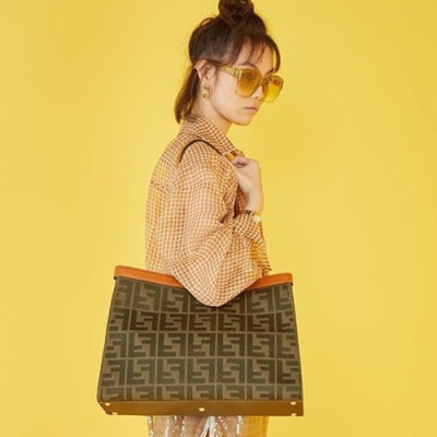 Fendi 2020 Women Tote Shopper Bag ,41CM - 펜디 2020 여성용 레더 토트 쇼퍼백  FENB0541,41CM,카키