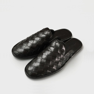 [업 신상]Bottega Veneta 2020 Mens Leather Slipper -  보테가베네타 2020 남성용 레더 슬리퍼 BVS0148,Size(240 - 270).블랙