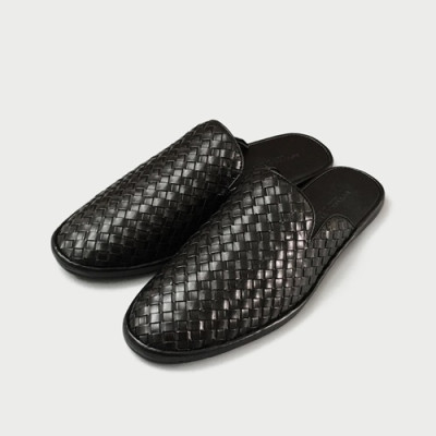 [업 신상]Bottega Veneta 2020 Mens Leather Slipper -  보테가베네타 2020 남성용 레더 슬리퍼 BVS0151,Size(240 - 270).블랙