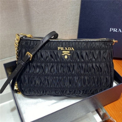 [프라다] Prada 2020 Women's Nylon Shoulder bag 26cm - 프라다 2020 여성용 네일론 숄더백, 26cm, PRAB0155,블랙