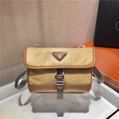 [프라다] Prada 2020 Men's Mini Shoulder Bag,18cm - 프라다 2020 남서용 미니 숄더백,18cm,PRAB0181,카키